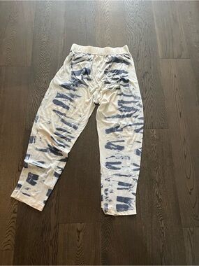 Raquel Allegra Lot - 2 tank, 2 long sleeve, 5 pant, 1 tshirt - 10 total